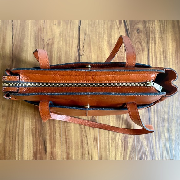 Patricia Nash Tooled Leather bag - Picture 6 of 15